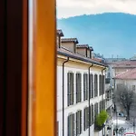 Apartman Piazza Roma By Quokka 360 - Within The Historic Walls Of Como