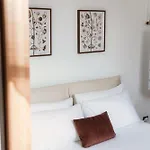 Piazza Roma By Quokka 360 - Within The Historic Walls Of Apartman