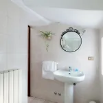 Piazza Roma By Quokka 360 - Within The Historic Walls Of Apartman Como