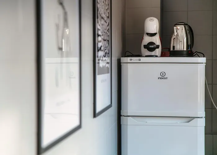 Piazza Roma By Quokka 360 - Within The Historic Walls Of 코모