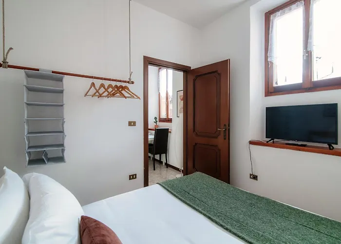 Piazza Roma By Quokka 360 - Within The Historic Walls Of 아파트